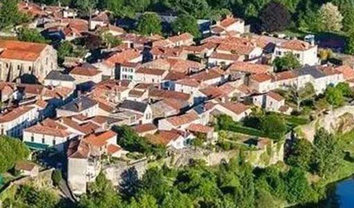 临沧回乡建别墅为什么一定要选专业乡墅公司